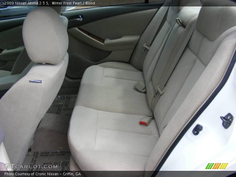 Winter Frost Pearl / Blond 2009 Nissan Altima 2.5 S