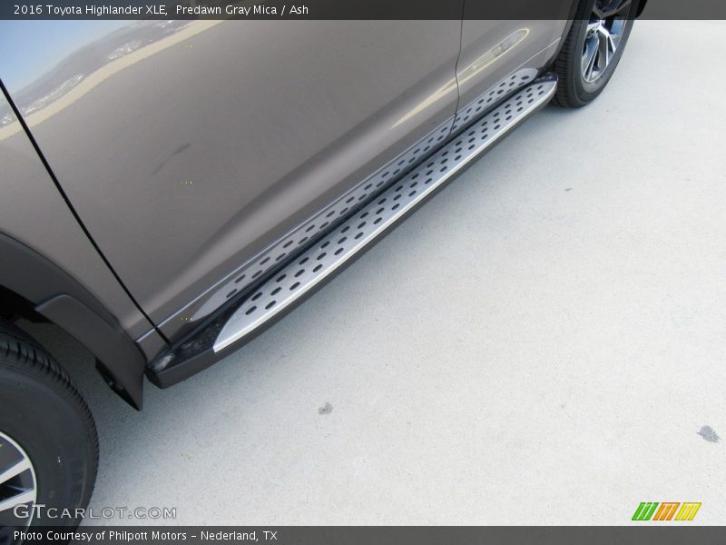 Predawn Gray Mica / Ash 2016 Toyota Highlander XLE