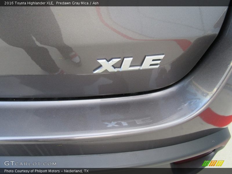 Predawn Gray Mica / Ash 2016 Toyota Highlander XLE