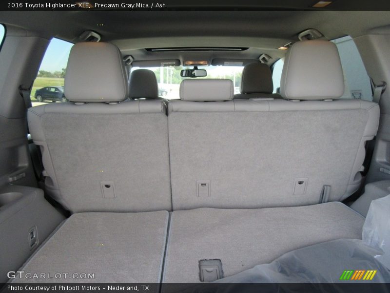 Predawn Gray Mica / Ash 2016 Toyota Highlander XLE
