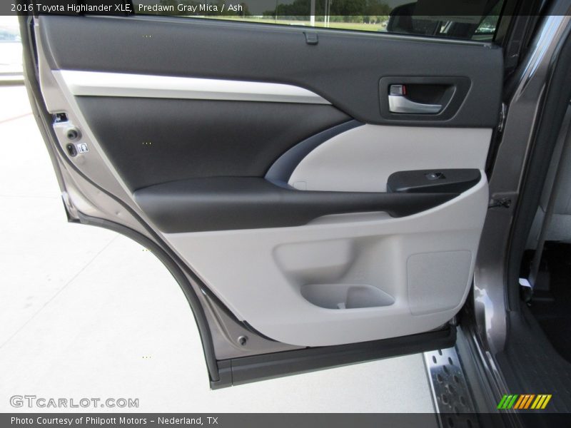 Predawn Gray Mica / Ash 2016 Toyota Highlander XLE