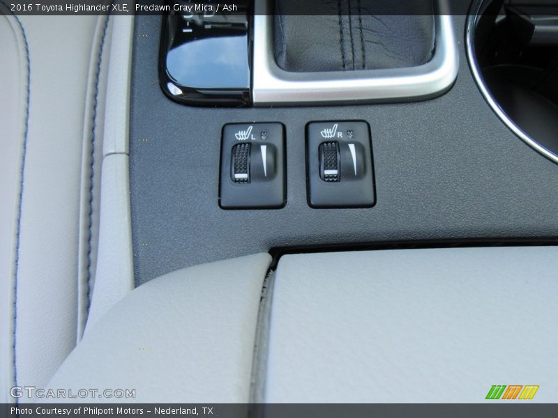 Predawn Gray Mica / Ash 2016 Toyota Highlander XLE