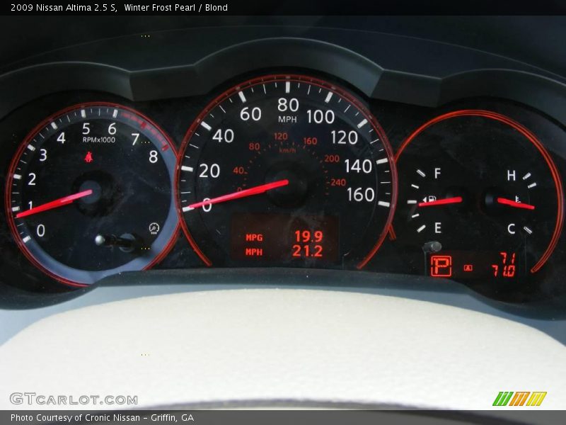 Winter Frost Pearl / Blond 2009 Nissan Altima 2.5 S