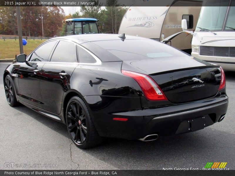 Ultimate Black Metallic / Ivory/Jet 2015 Jaguar XJ XJ