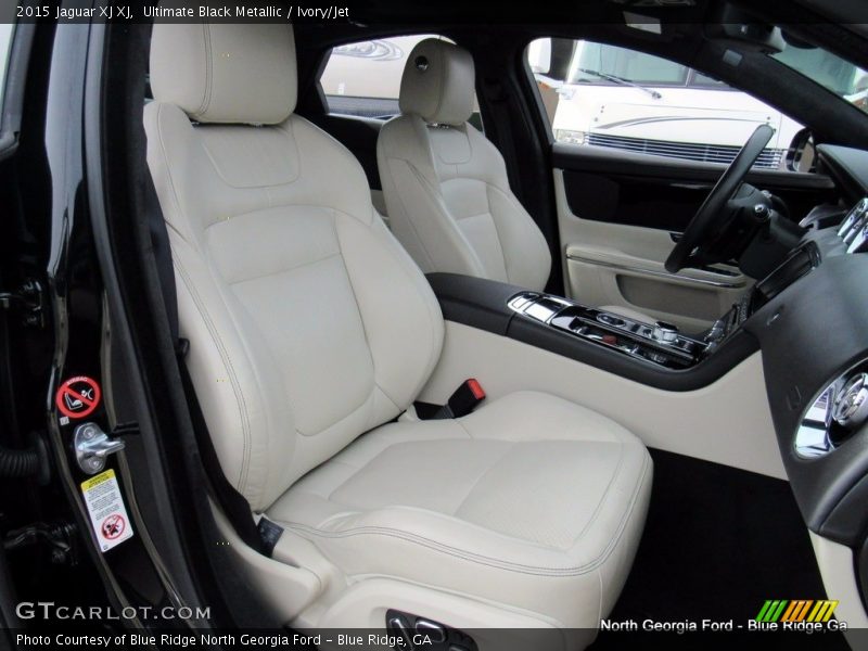 Ultimate Black Metallic / Ivory/Jet 2015 Jaguar XJ XJ