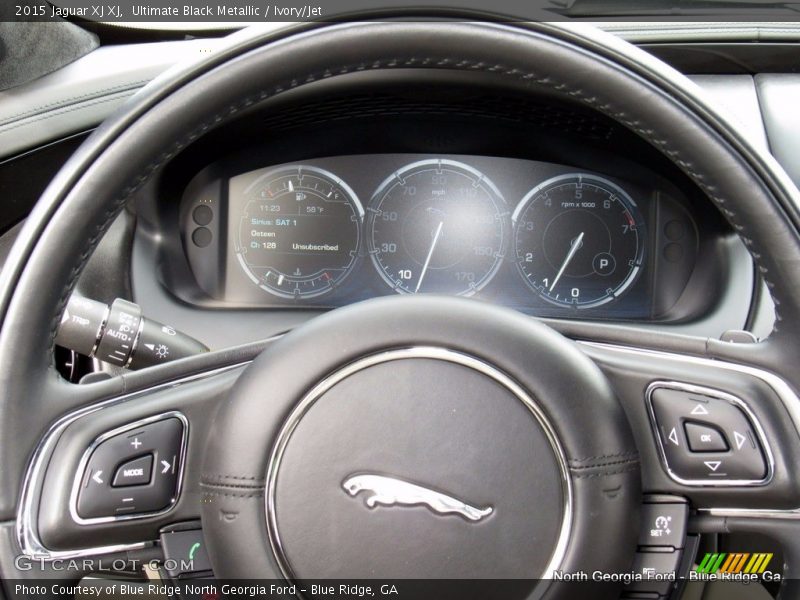 Ultimate Black Metallic / Ivory/Jet 2015 Jaguar XJ XJ