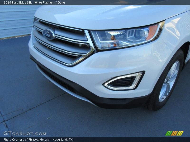 White Platinum / Dune 2016 Ford Edge SEL