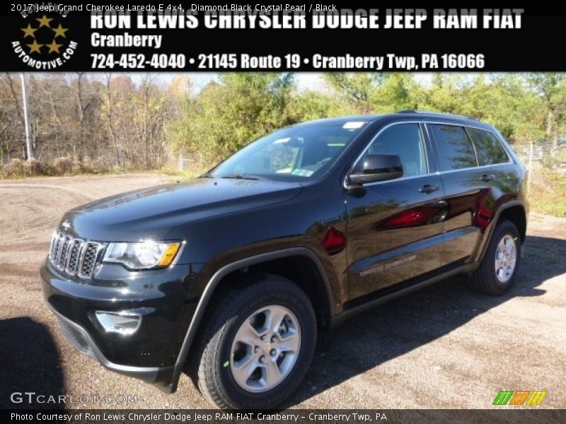 Diamond Black Crystal Pearl / Black 2017 Jeep Grand Cherokee Laredo E 4x4