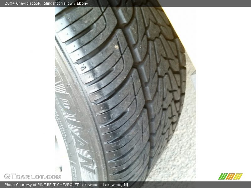 Slingshot Yellow / Ebony 2004 Chevrolet SSR