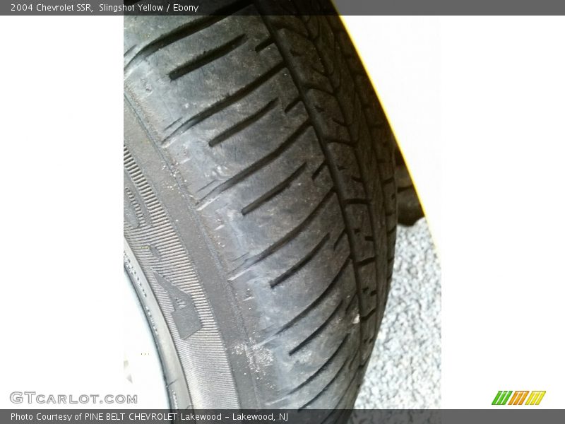 Slingshot Yellow / Ebony 2004 Chevrolet SSR