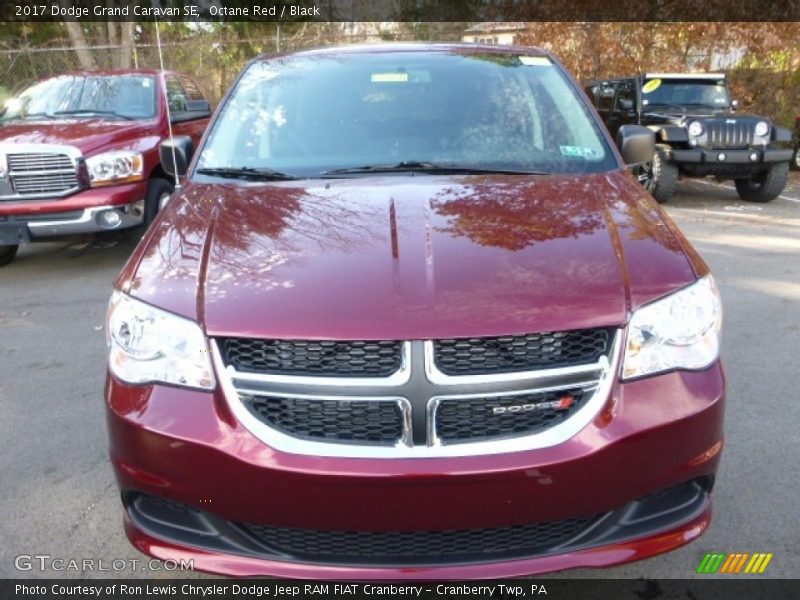 Octane Red / Black 2017 Dodge Grand Caravan SE