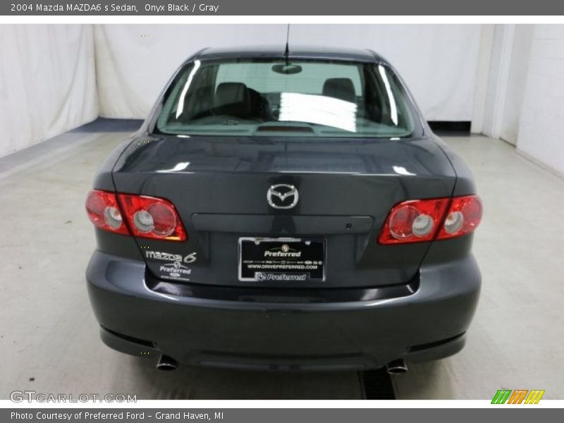 Onyx Black / Gray 2004 Mazda MAZDA6 s Sedan
