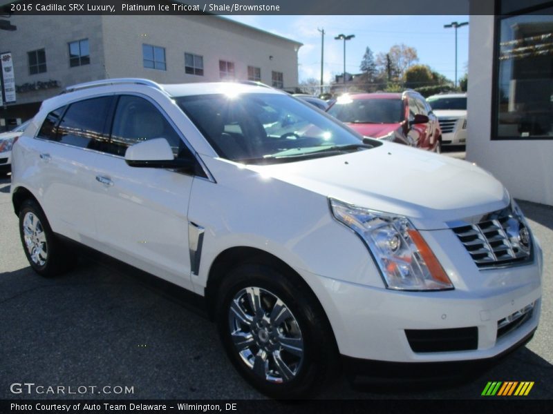 Platinum Ice Tricoat / Shale/Brownstone 2016 Cadillac SRX Luxury