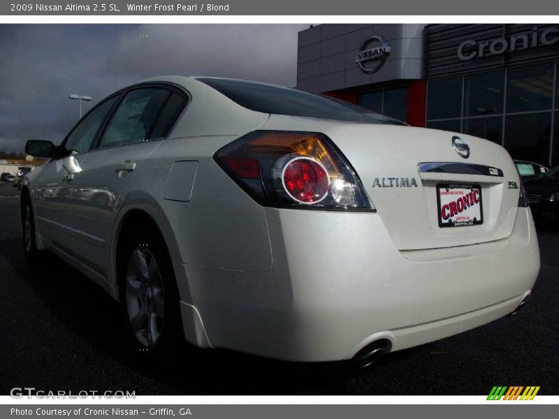 Winter Frost Pearl / Blond 2009 Nissan Altima 2.5 SL