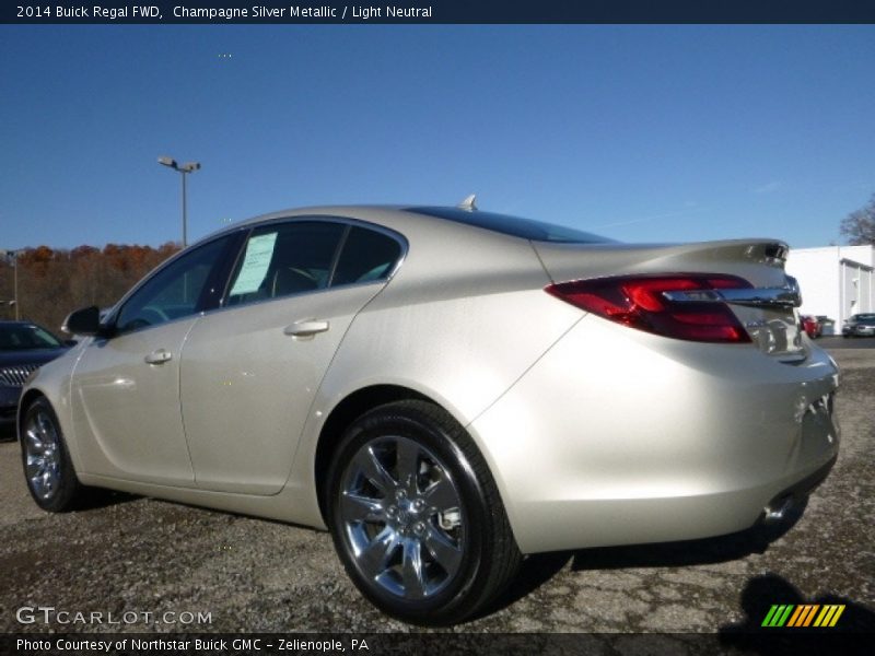 Champagne Silver Metallic / Light Neutral 2014 Buick Regal FWD