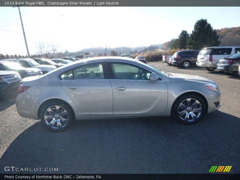 Champagne Silver Metallic / Light Neutral 2014 Buick Regal FWD