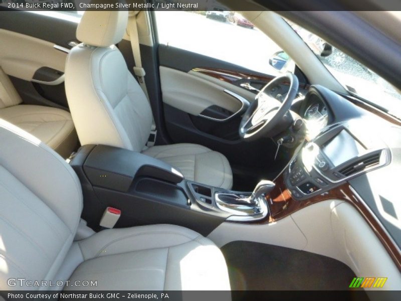 Champagne Silver Metallic / Light Neutral 2014 Buick Regal FWD