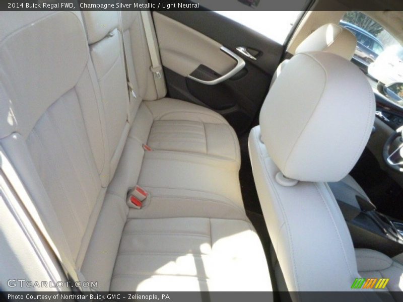 Champagne Silver Metallic / Light Neutral 2014 Buick Regal FWD