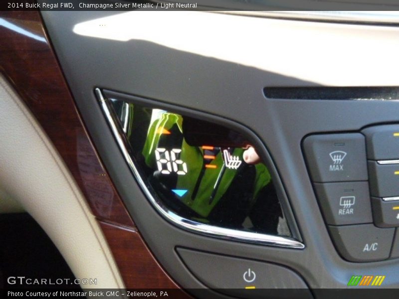 Champagne Silver Metallic / Light Neutral 2014 Buick Regal FWD