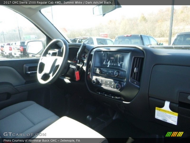 Summit White / Dark Ash/Jet Black 2017 GMC Sierra 1500 Regular Cab 4WD