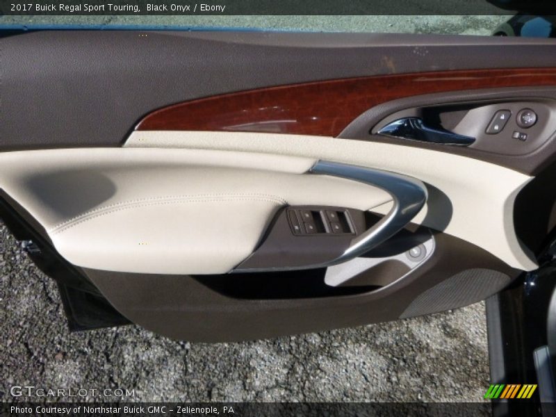 Black Onyx / Ebony 2017 Buick Regal Sport Touring