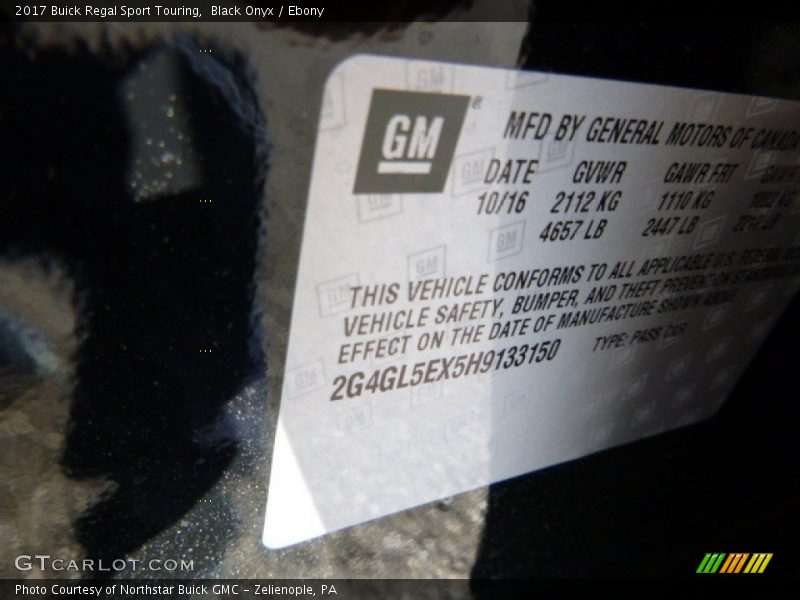 Black Onyx / Ebony 2017 Buick Regal Sport Touring
