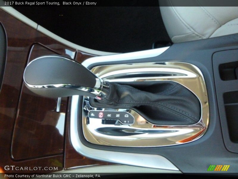 Black Onyx / Ebony 2017 Buick Regal Sport Touring