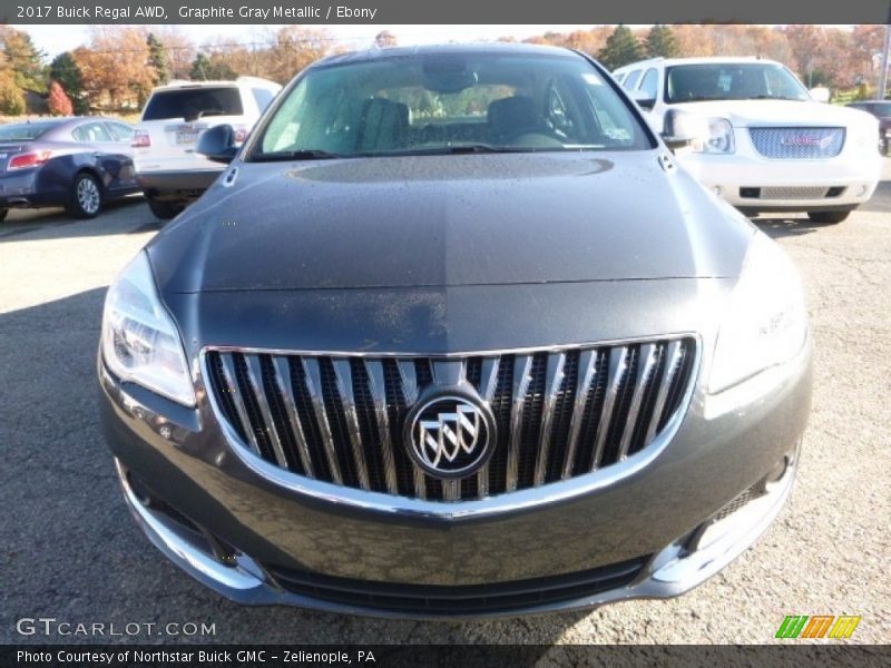 Graphite Gray Metallic / Ebony 2017 Buick Regal AWD