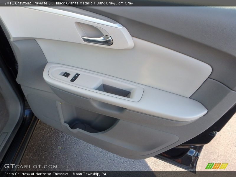 Black Granite Metallic / Dark Gray/Light Gray 2011 Chevrolet Traverse LT