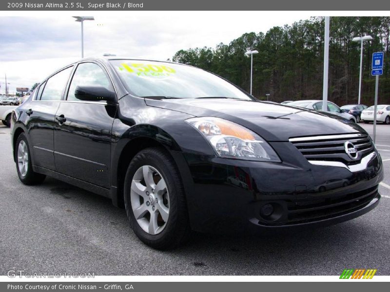 Super Black / Blond 2009 Nissan Altima 2.5 SL