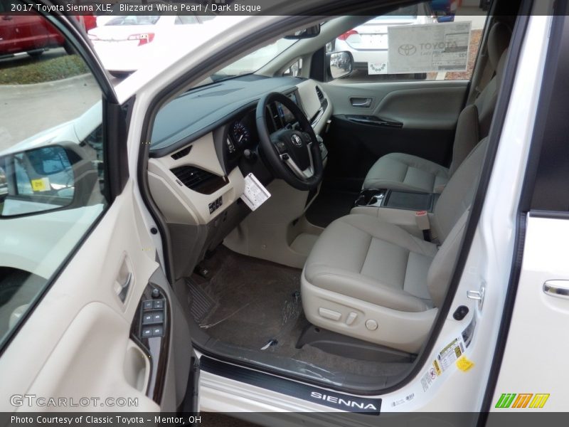 Blizzard White Pearl / Dark Bisque 2017 Toyota Sienna XLE