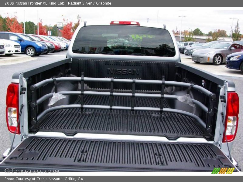 Radiant Silver / Graphite 2009 Nissan Frontier XE King Cab