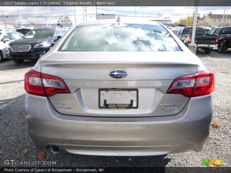 Tungsten Metallic / Warm Ivory 2017 Subaru Legacy 2.5i Limited