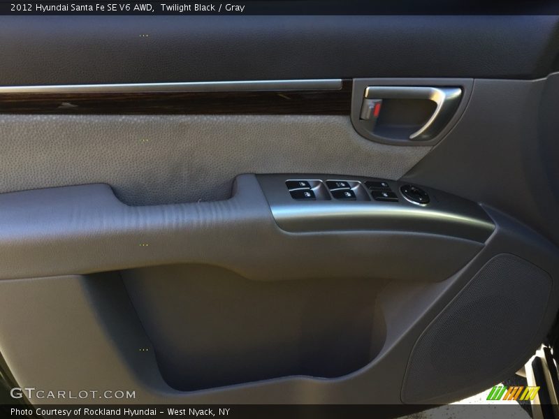 Twilight Black / Gray 2012 Hyundai Santa Fe SE V6 AWD