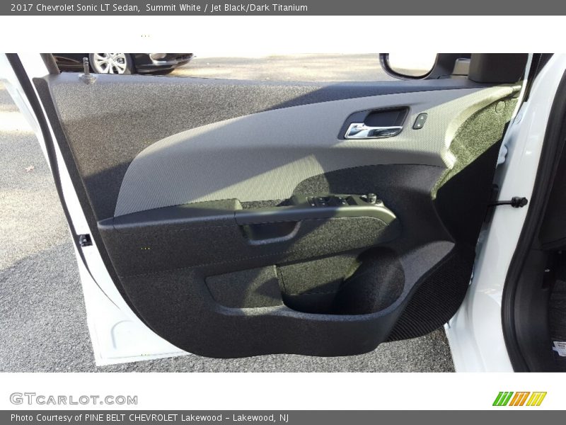 Summit White / Jet Black/Dark Titanium 2017 Chevrolet Sonic LT Sedan