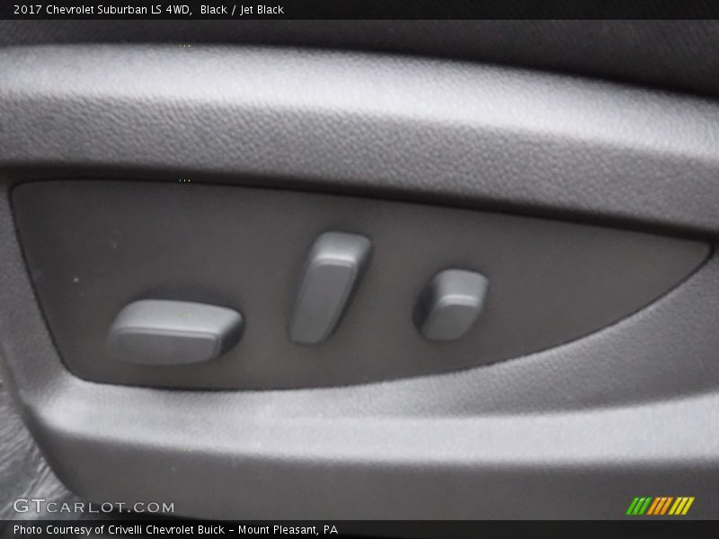 Black / Jet Black 2017 Chevrolet Suburban LS 4WD