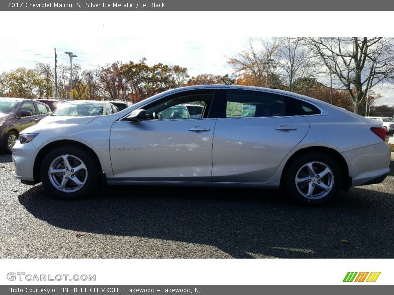 Silver Ice Metallic / Jet Black 2017 Chevrolet Malibu LS