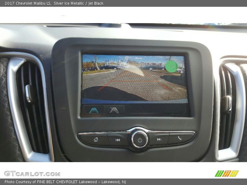 Silver Ice Metallic / Jet Black 2017 Chevrolet Malibu LS