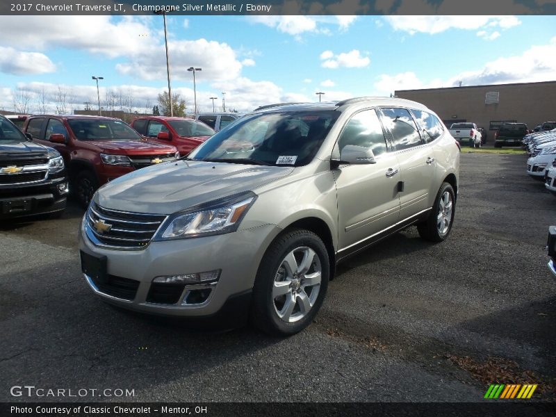 Champagne Silver Metallic / Ebony 2017 Chevrolet Traverse LT