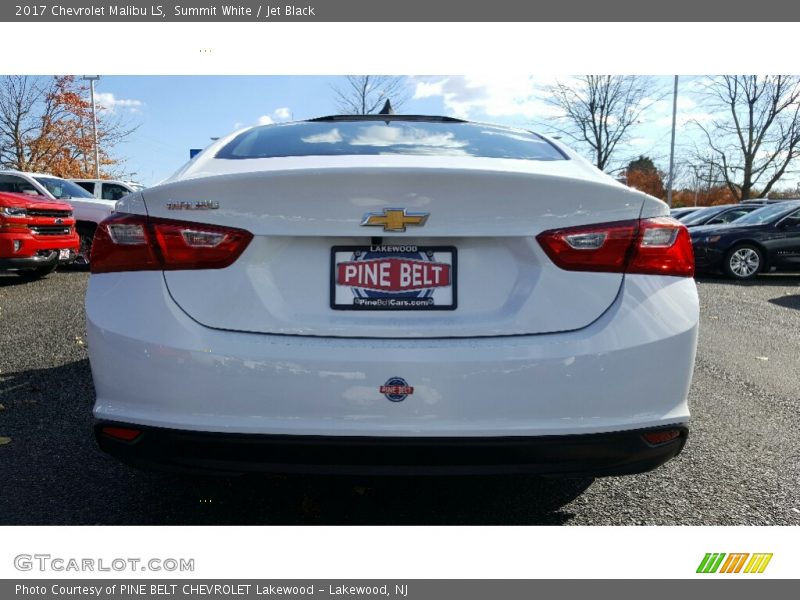 Summit White / Jet Black 2017 Chevrolet Malibu LS