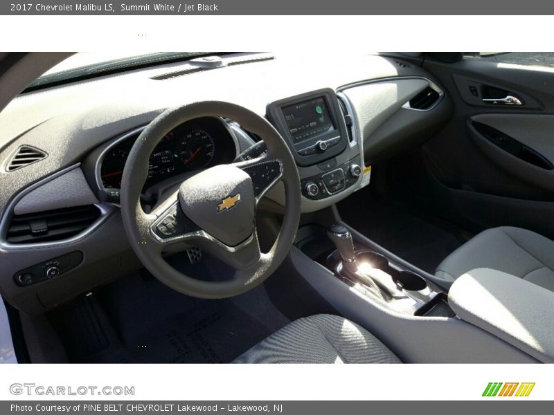 Summit White / Jet Black 2017 Chevrolet Malibu LS