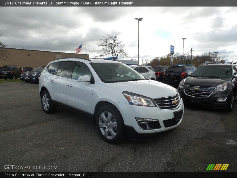 Summit White / Dark Titanium/Light Titanium 2017 Chevrolet Traverse LT