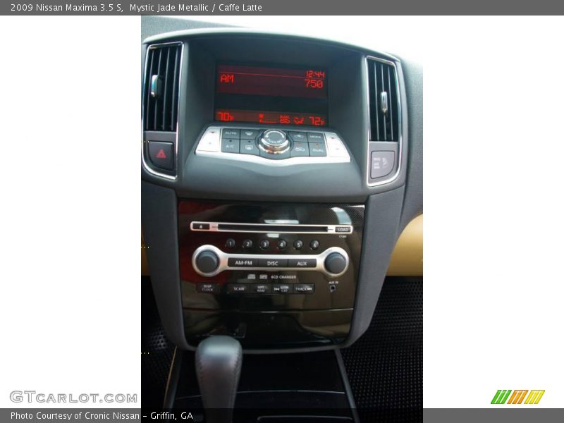 Mystic Jade Metallic / Caffe Latte 2009 Nissan Maxima 3.5 S