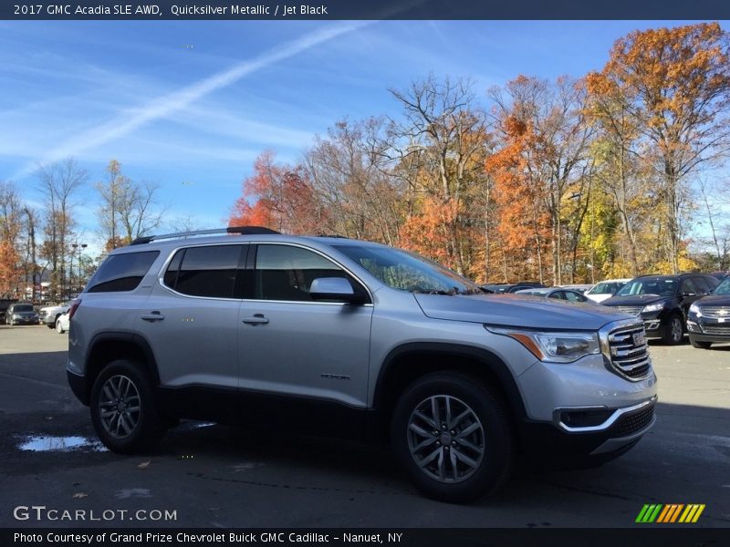 Quicksilver Metallic / Jet Black 2017 GMC Acadia SLE AWD