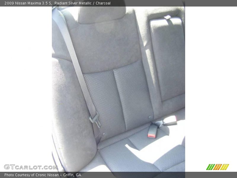 Radiant Silver Metallic / Charcoal 2009 Nissan Maxima 3.5 S