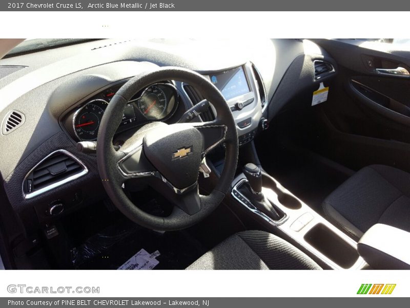 Arctic Blue Metallic / Jet Black 2017 Chevrolet Cruze LS