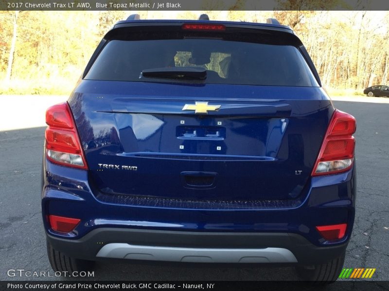  2017 Trax LT AWD Logo