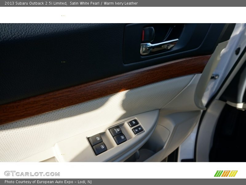 Satin White Pearl / Warm Ivory Leather 2013 Subaru Outback 2.5i Limited