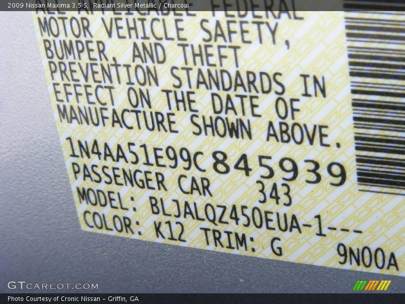 Radiant Silver Metallic / Charcoal 2009 Nissan Maxima 3.5 S