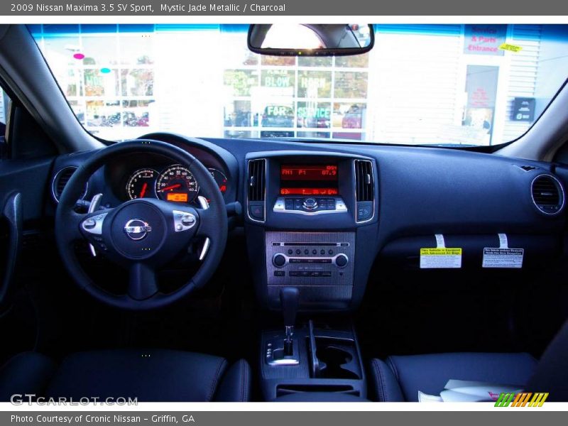 Mystic Jade Metallic / Charcoal 2009 Nissan Maxima 3.5 SV Sport